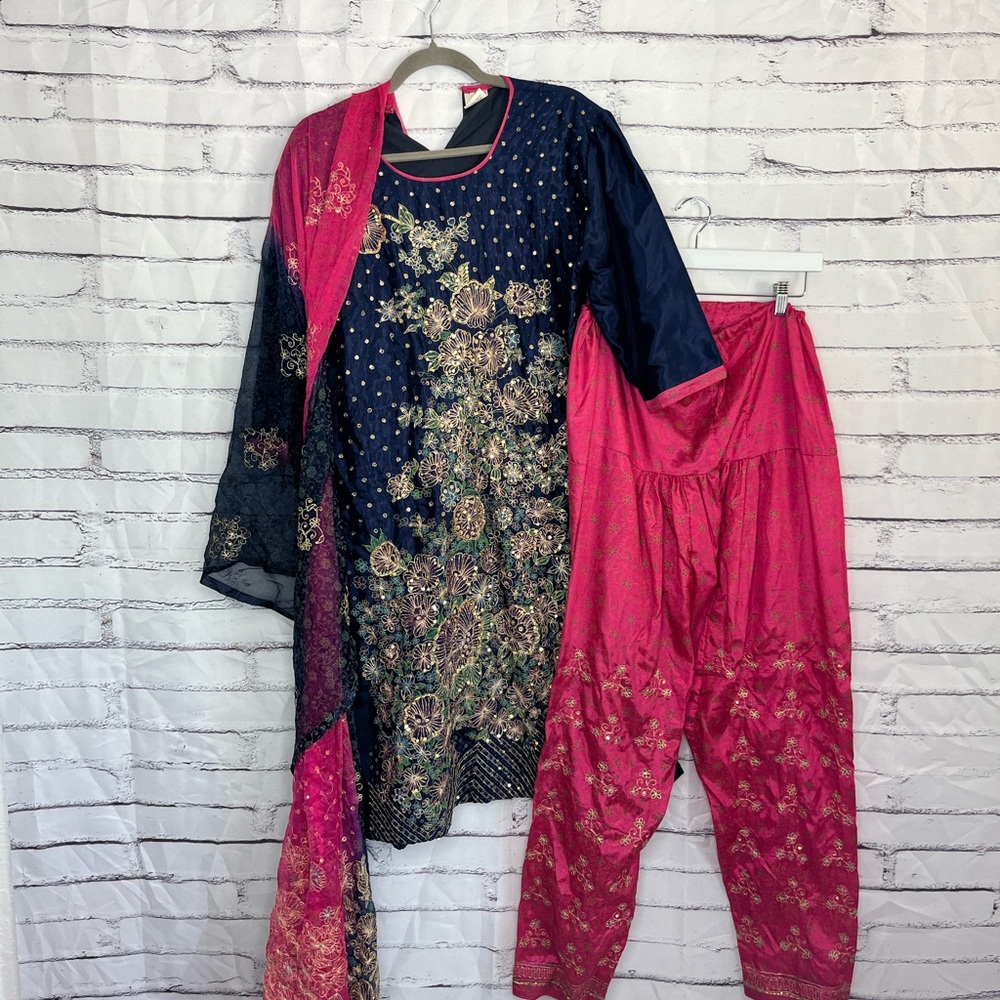Women’s Navy & Pink Embroidered Salwar Kameez Set 3-Piece Indian Dupatta Boho L